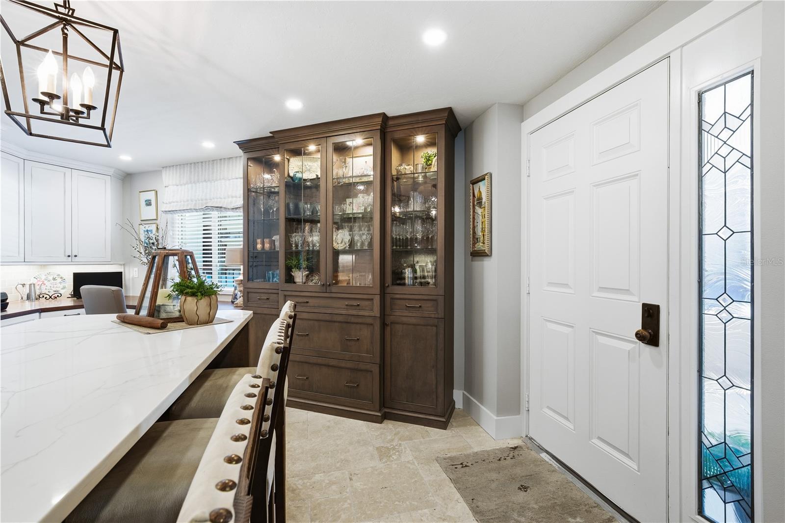 5880 MIDNIGHT PASS RD #302