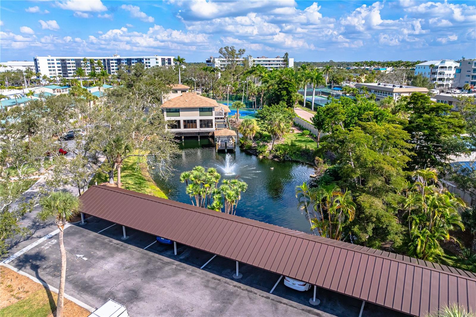 5880 MIDNIGHT PASS RD #302