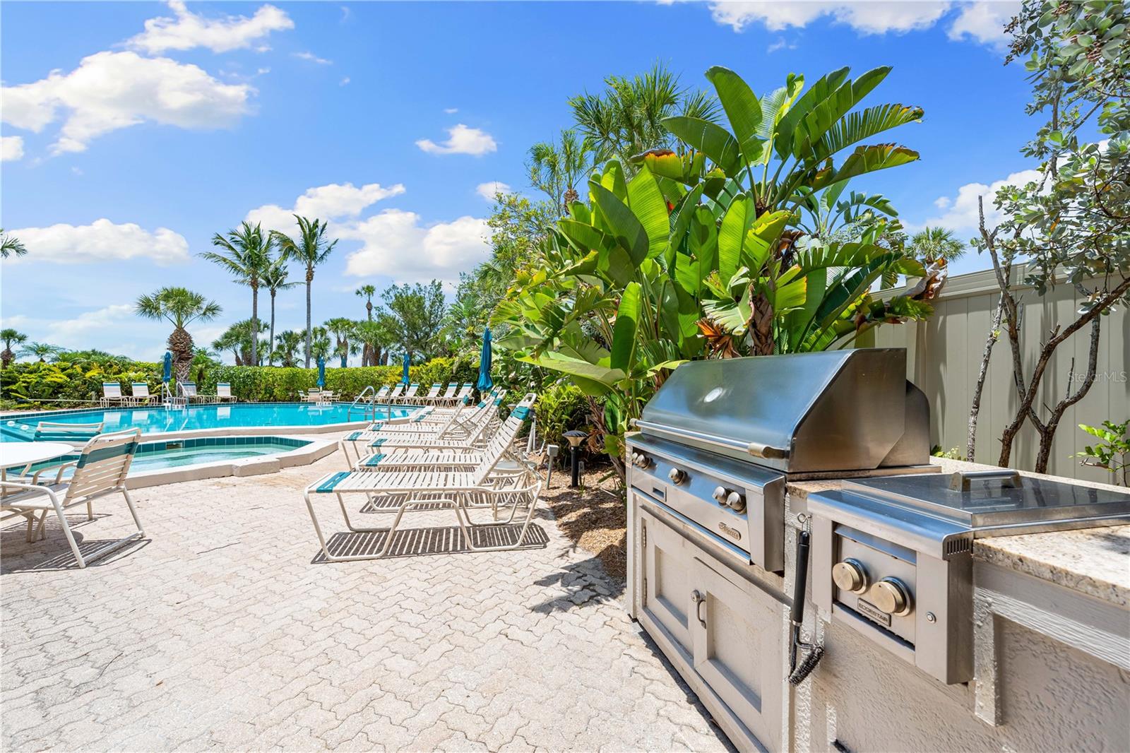 5880 MIDNIGHT PASS RD #302