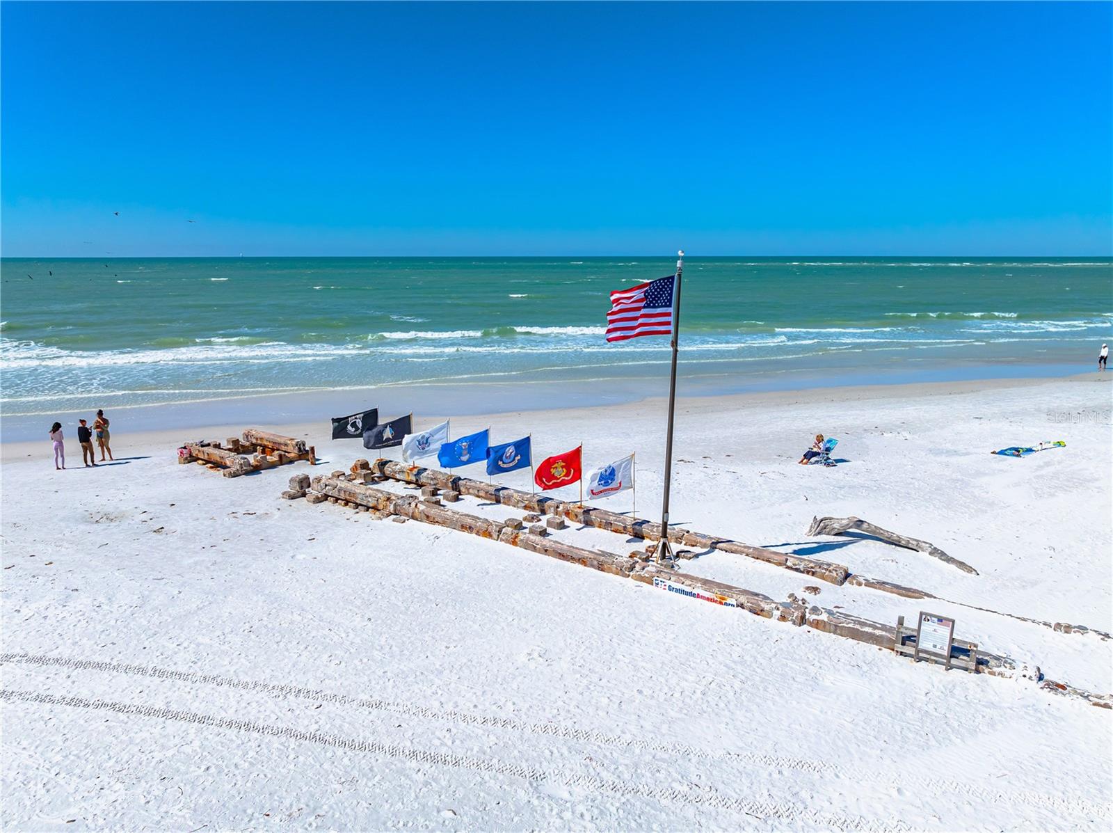 5880 MIDNIGHT PASS RD #302