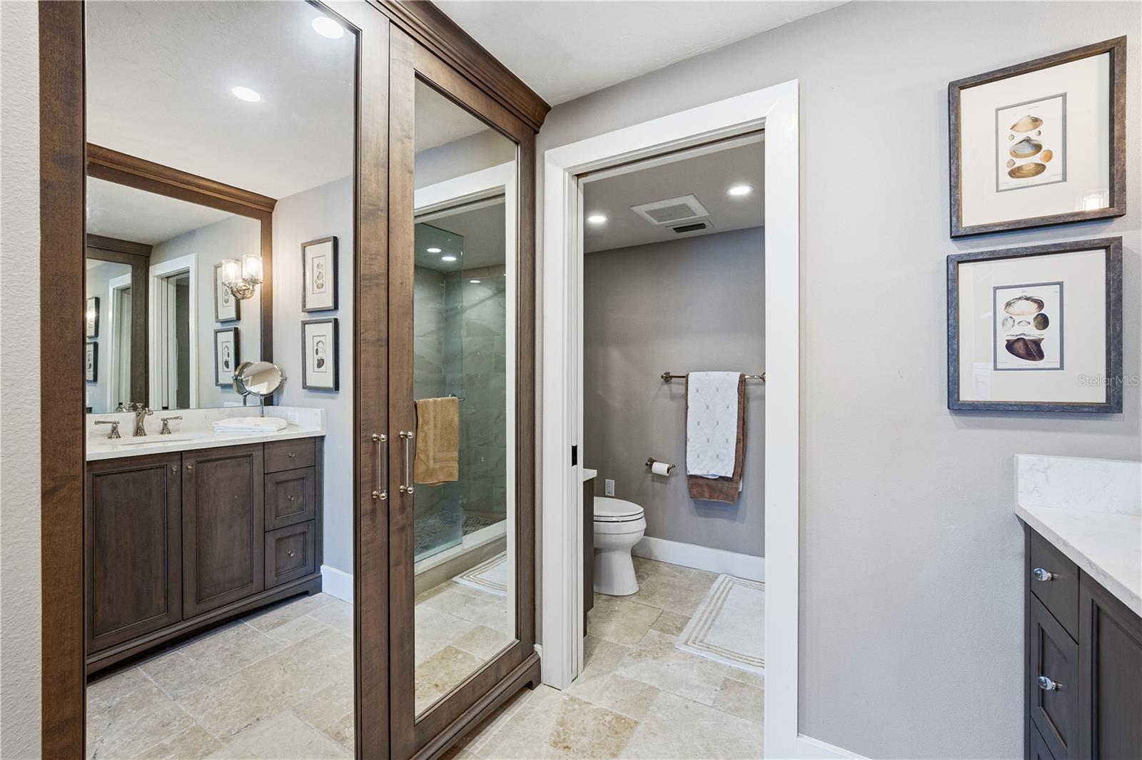 5880 MIDNIGHT PASS RD #302