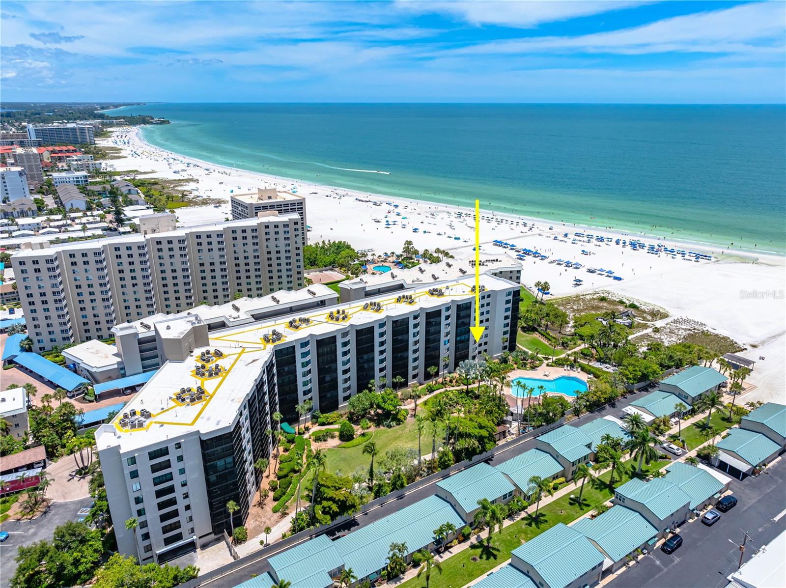 5880 MIDNIGHT PASS RD #302