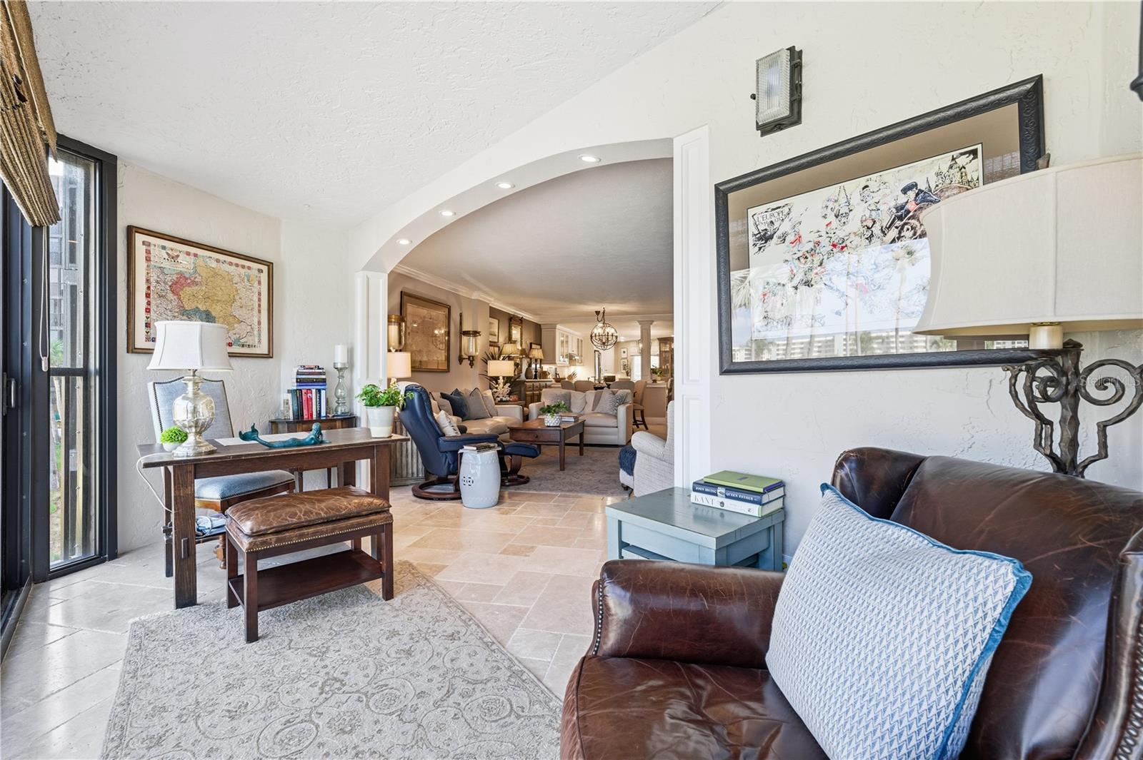 5880 MIDNIGHT PASS RD #302