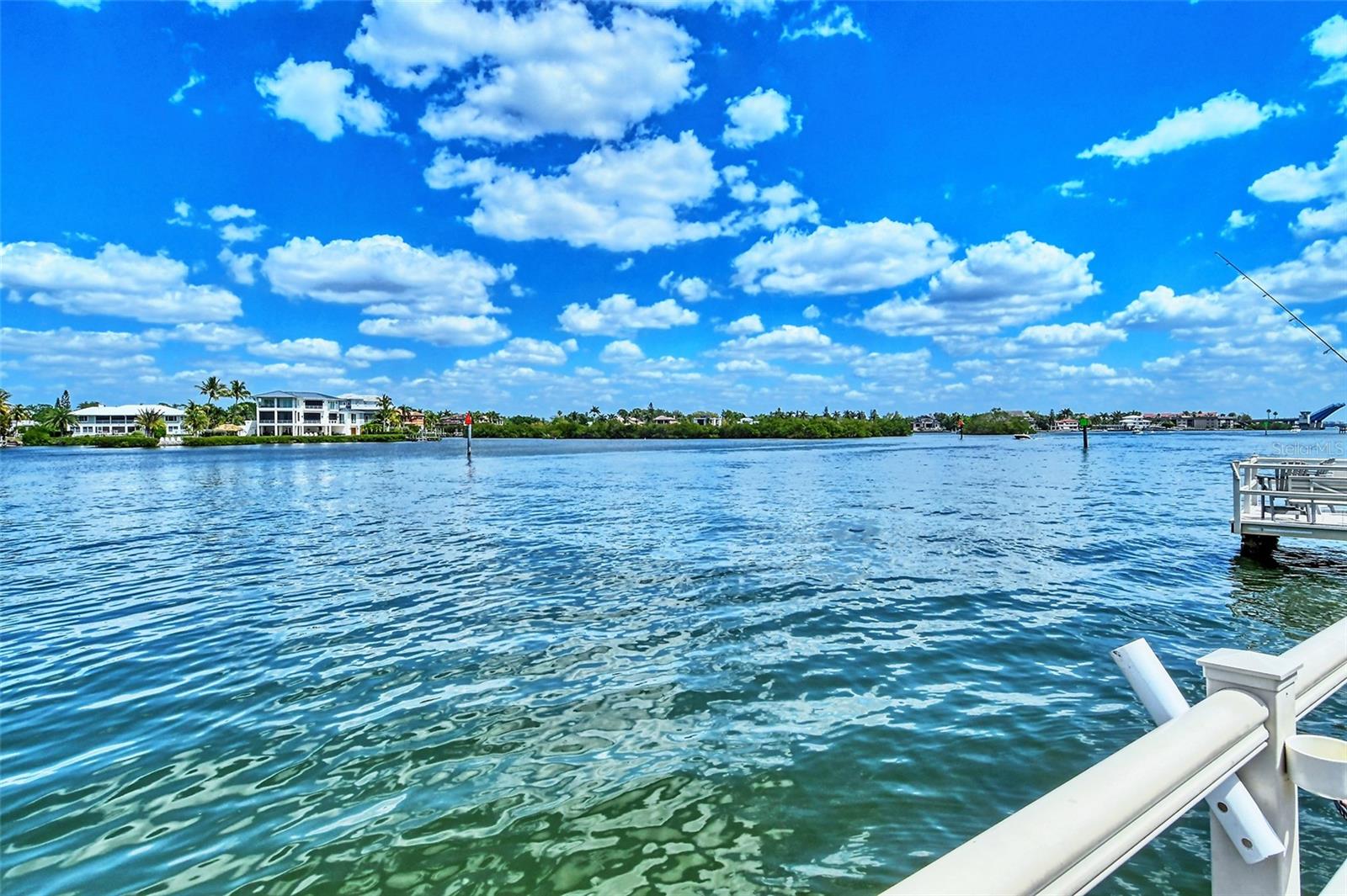 6157 MIDNIGHT PASS RD #G22