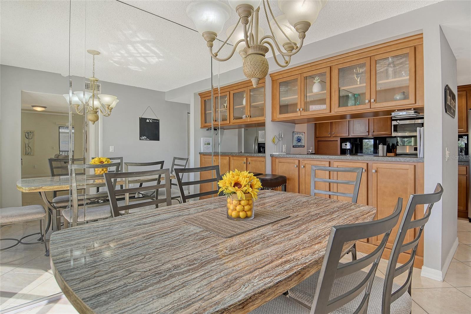 6157 MIDNIGHT PASS RD #G22