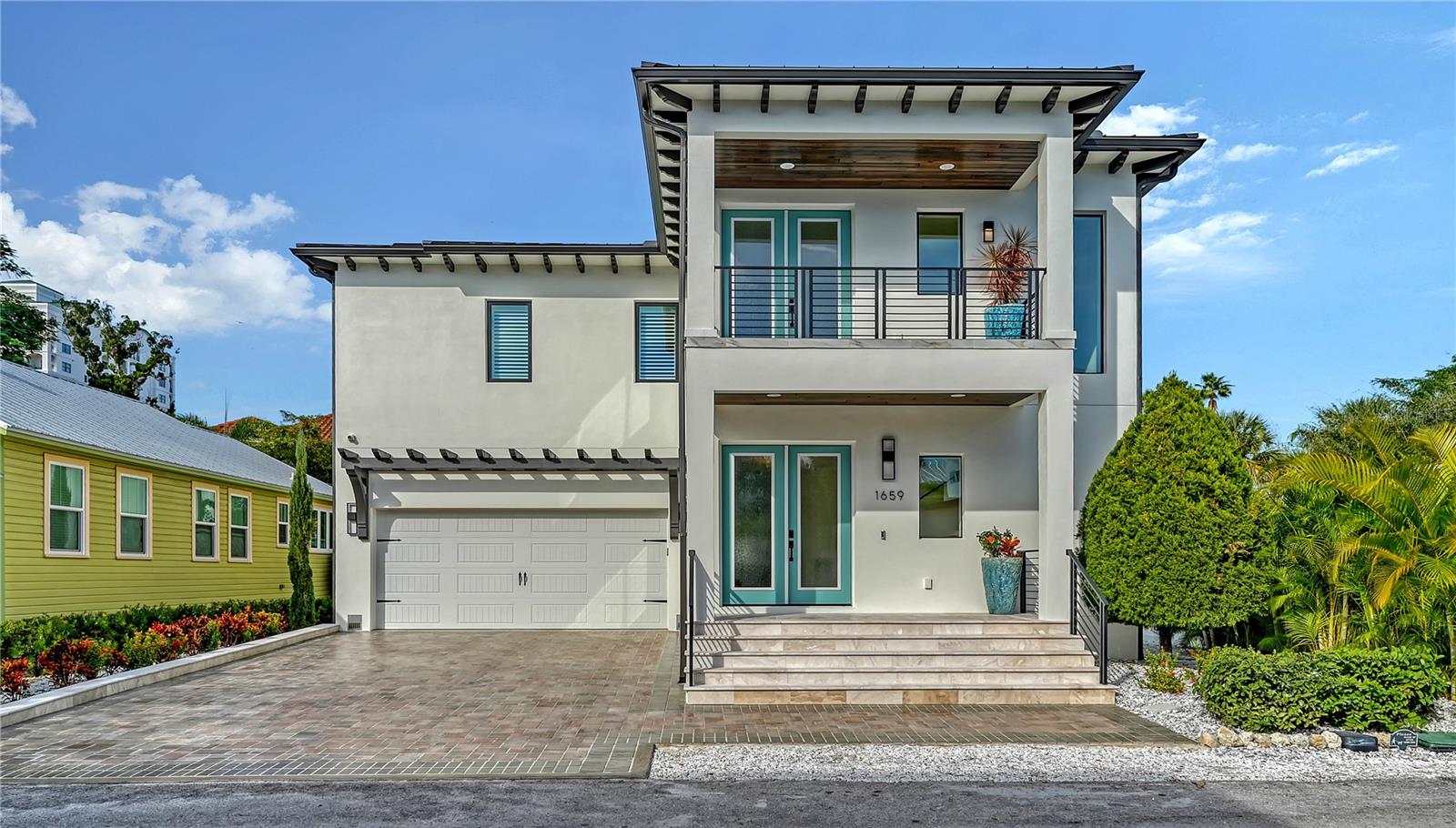 1659 DEVONSHIRE LN