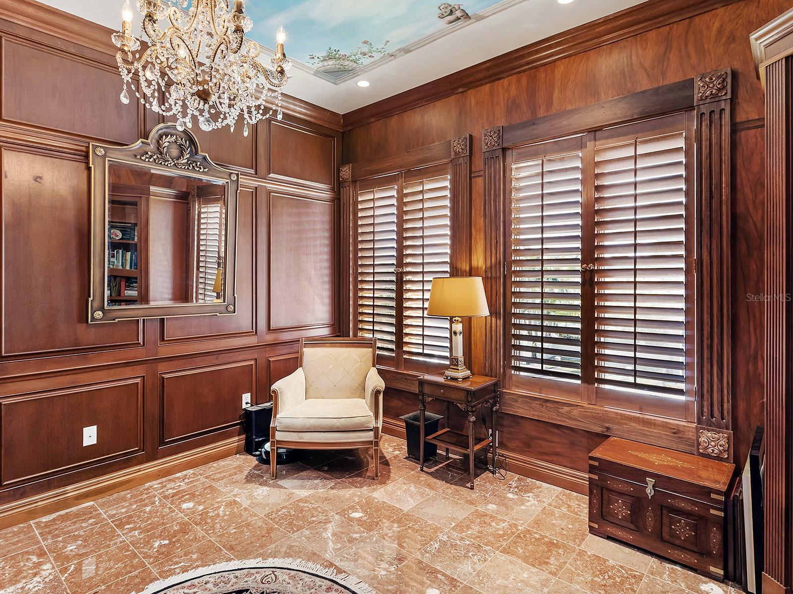 1310 S LAKE SHORE DR