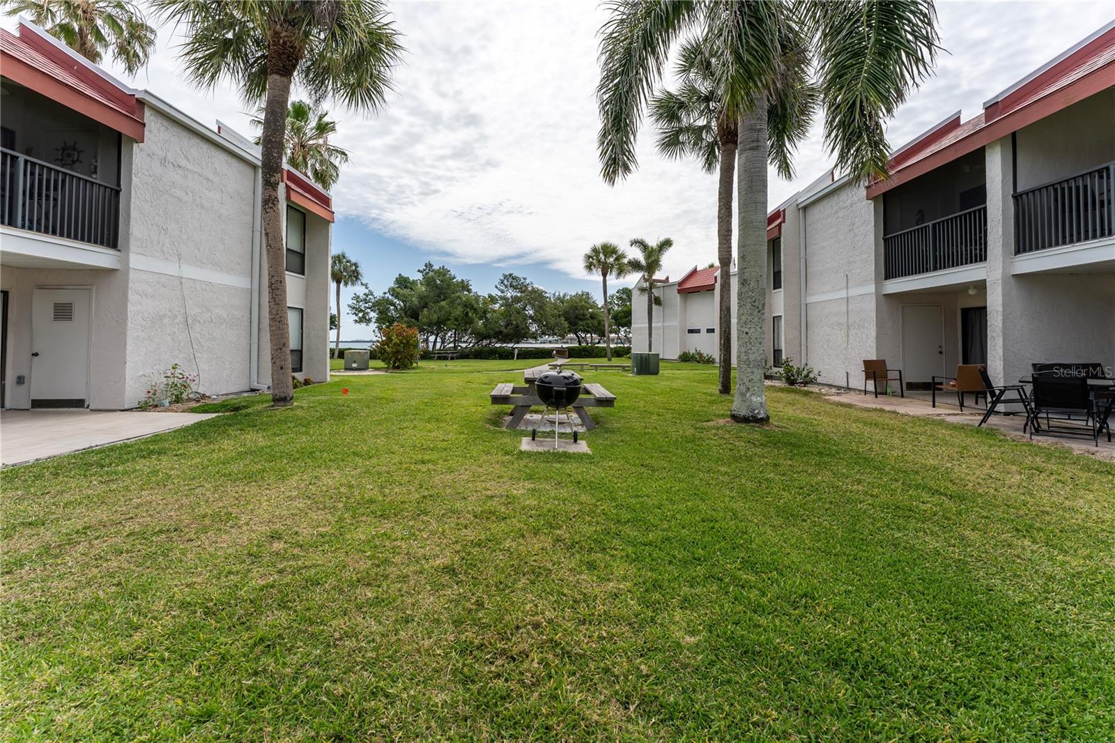 1801 GULF DR N #238