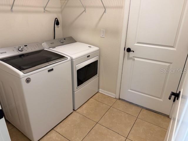 7017 ISLAND QUEEN CT