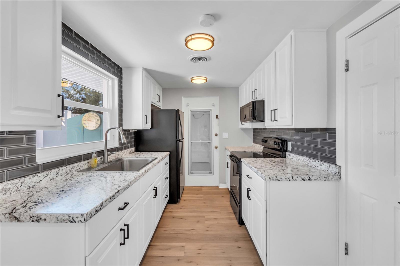 3091 SUNSET BEACH DR