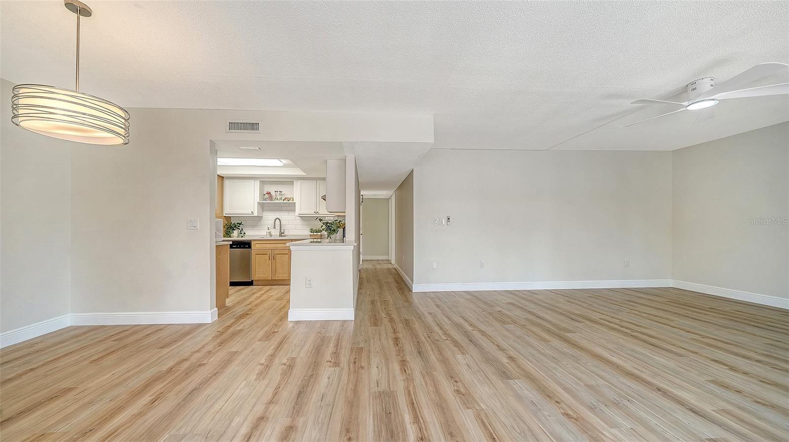 101 WHISPERING SANDS DR #107