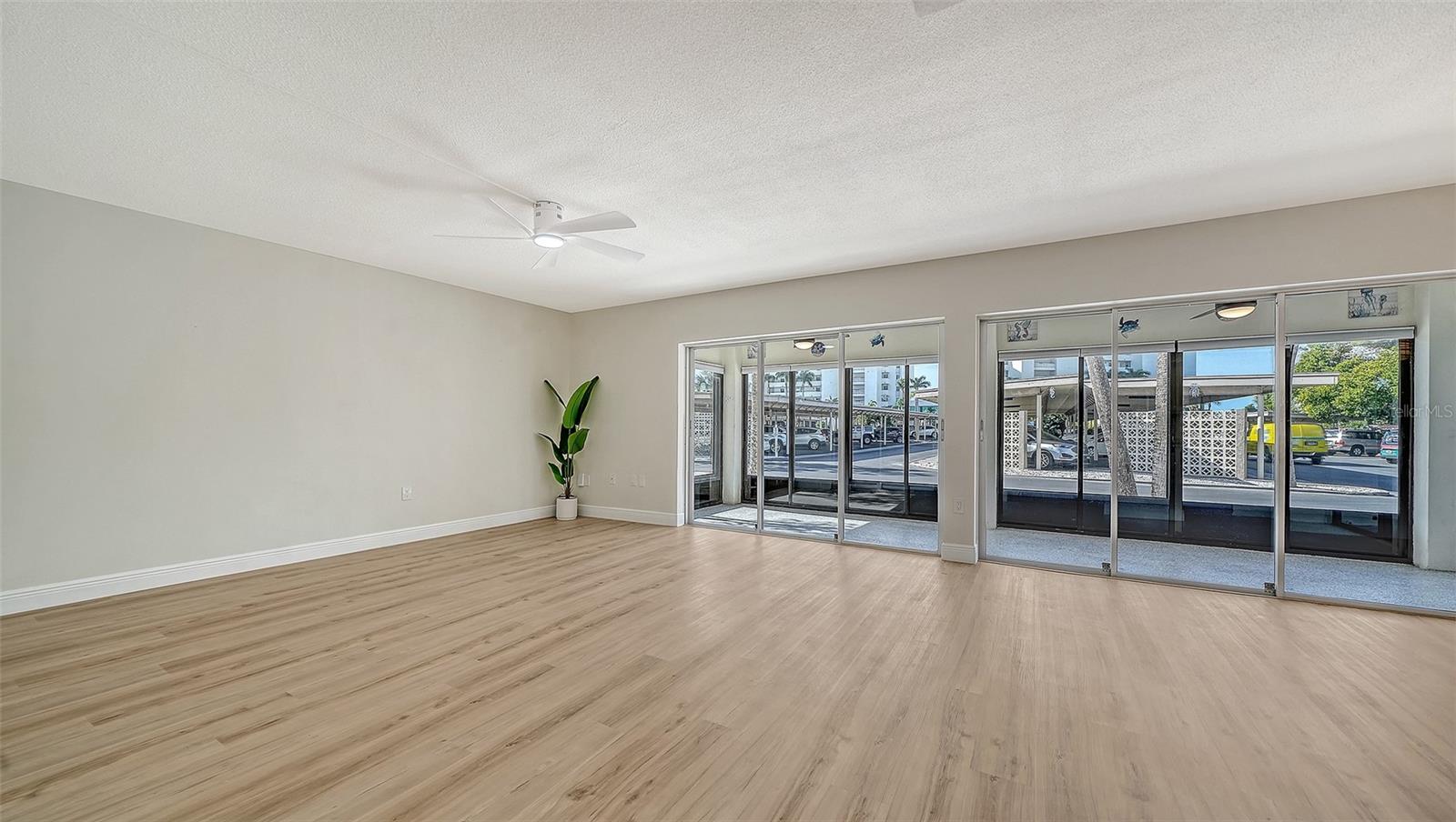 101 WHISPERING SANDS DR #107