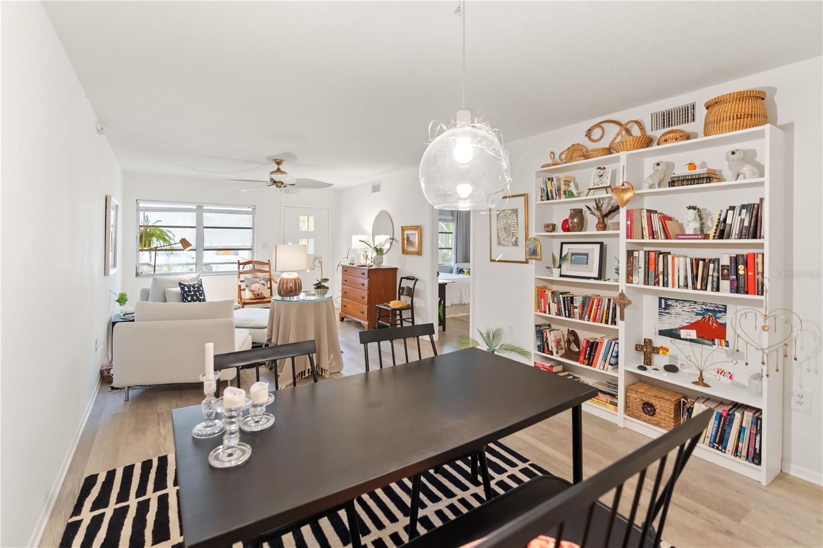 3711 ALMERIA AVE #3N