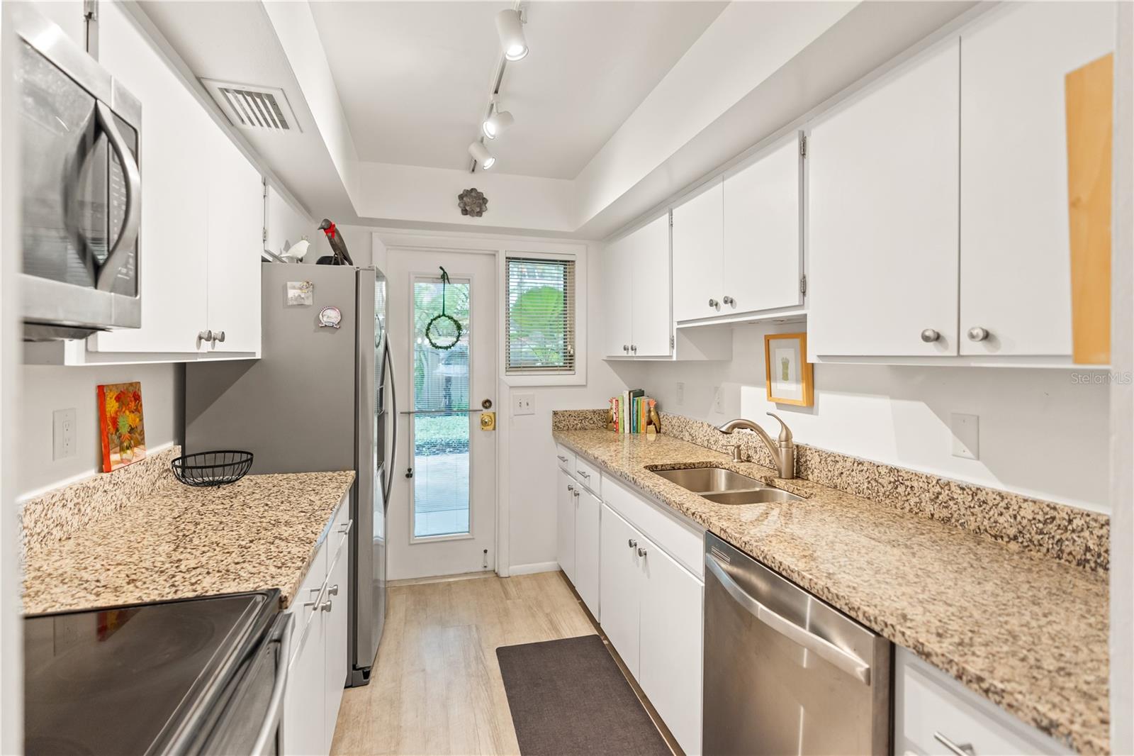 3711 ALMERIA AVE #3N