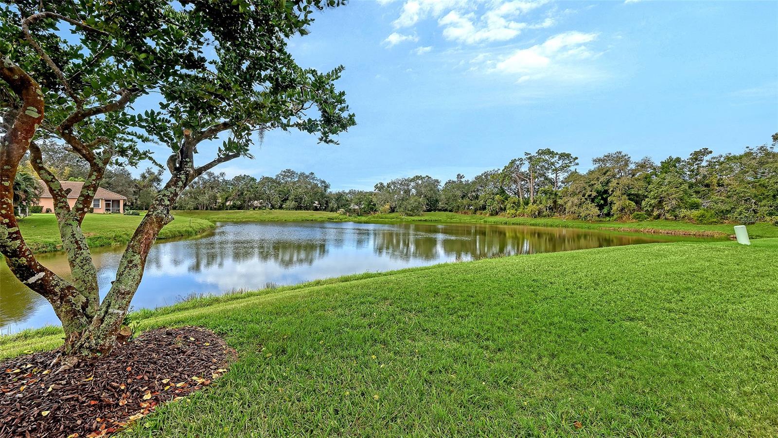 4404 REFLECTIONS PKWY