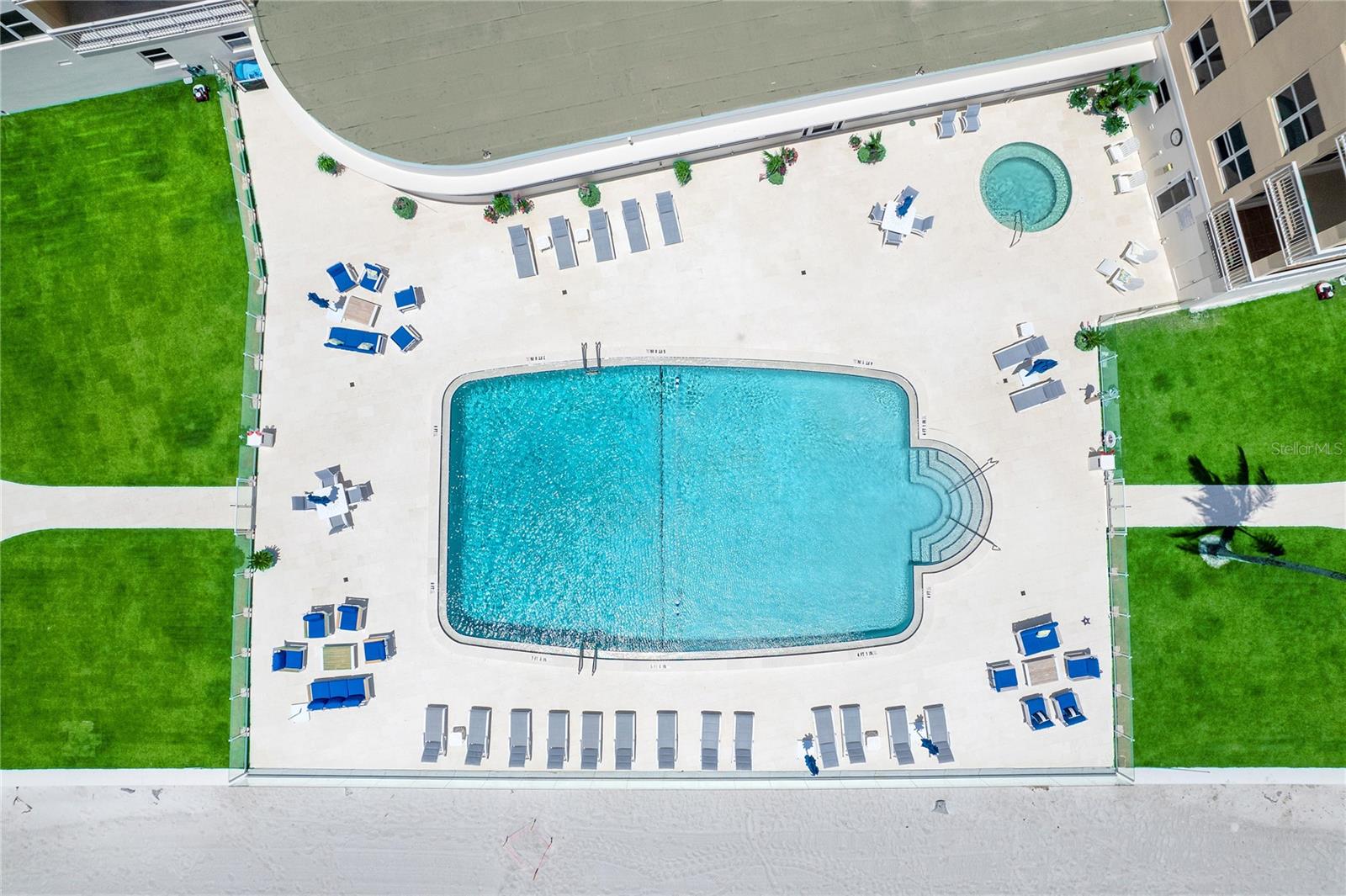 601 LONGBOAT CLUB RD #504S