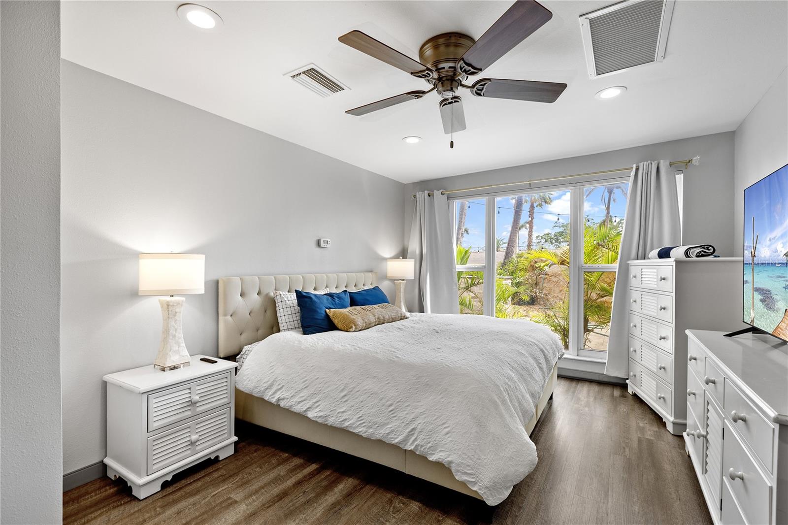 601 LONGBOAT CLUB RD #504S