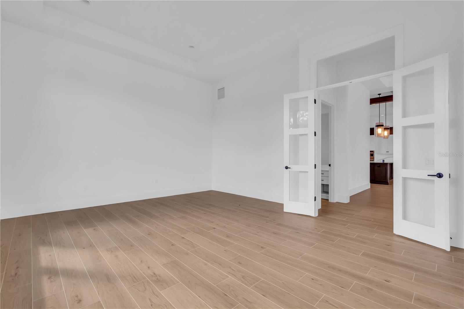 7125 WESTMORELAND DR