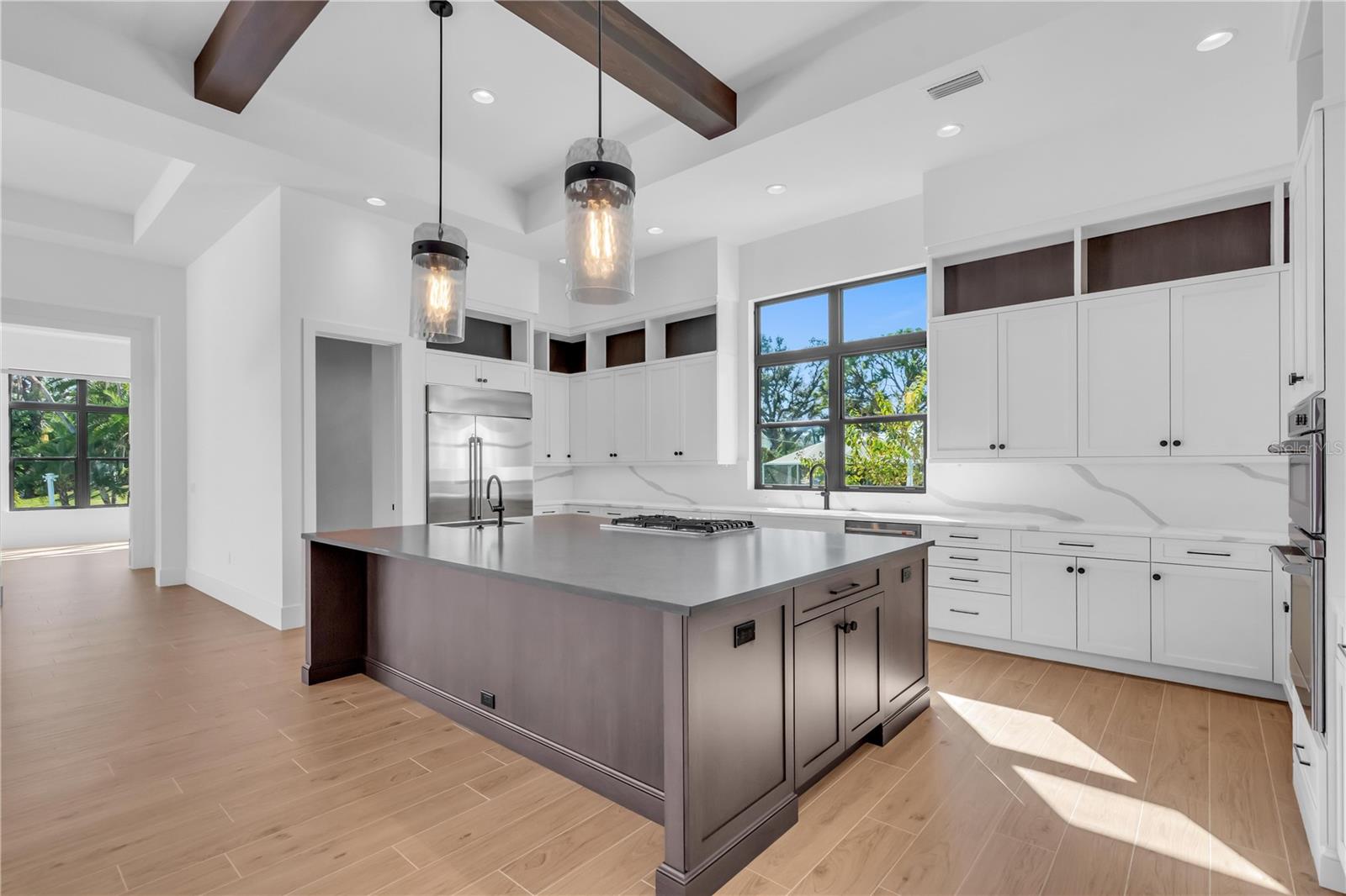 7125 WESTMORELAND DR