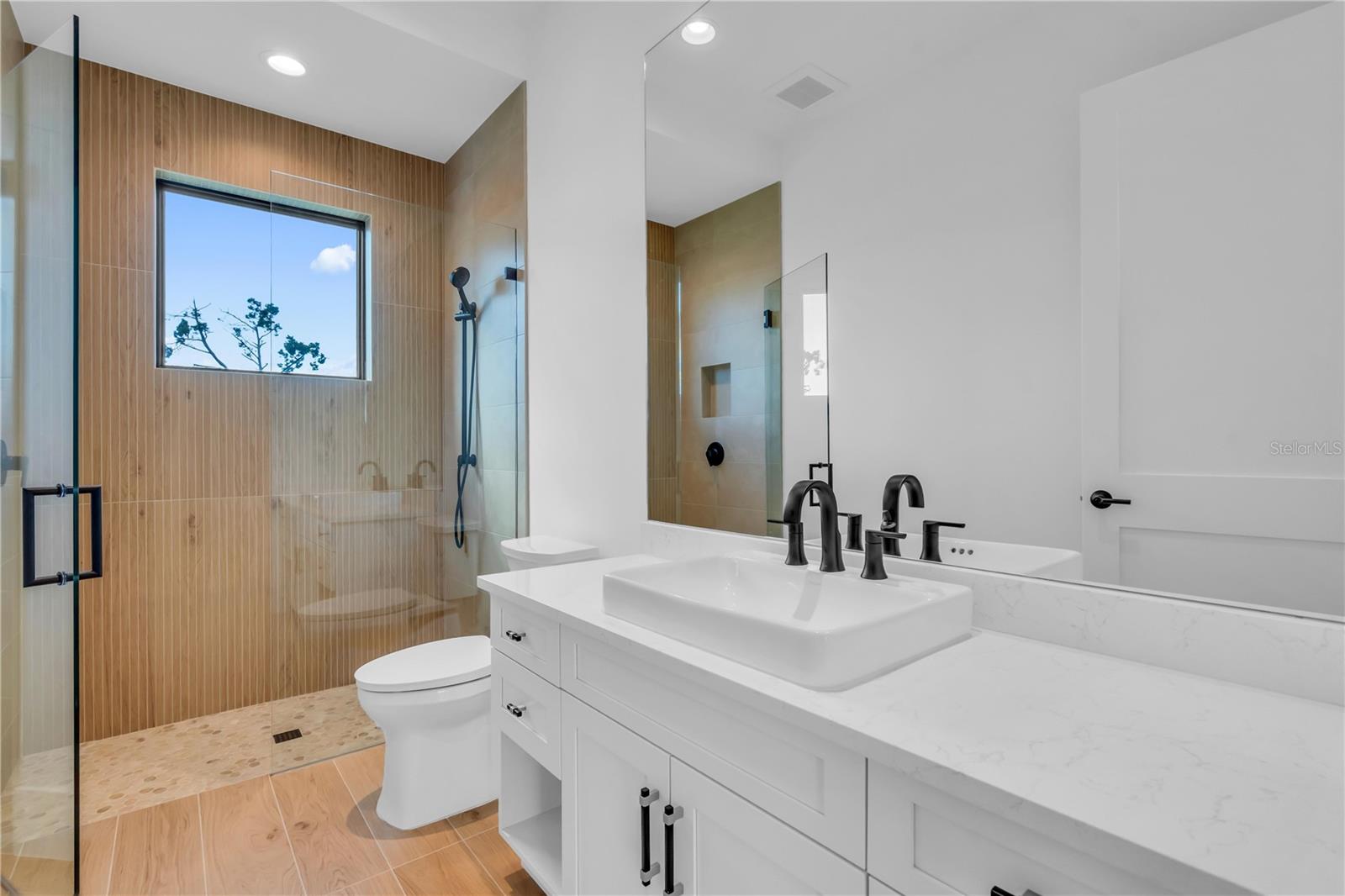 7125 WESTMORELAND DR