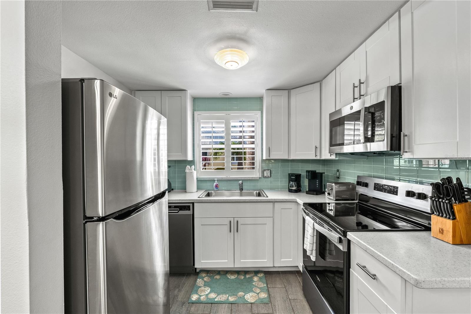 1123 CRESCENT ST #1123/1125