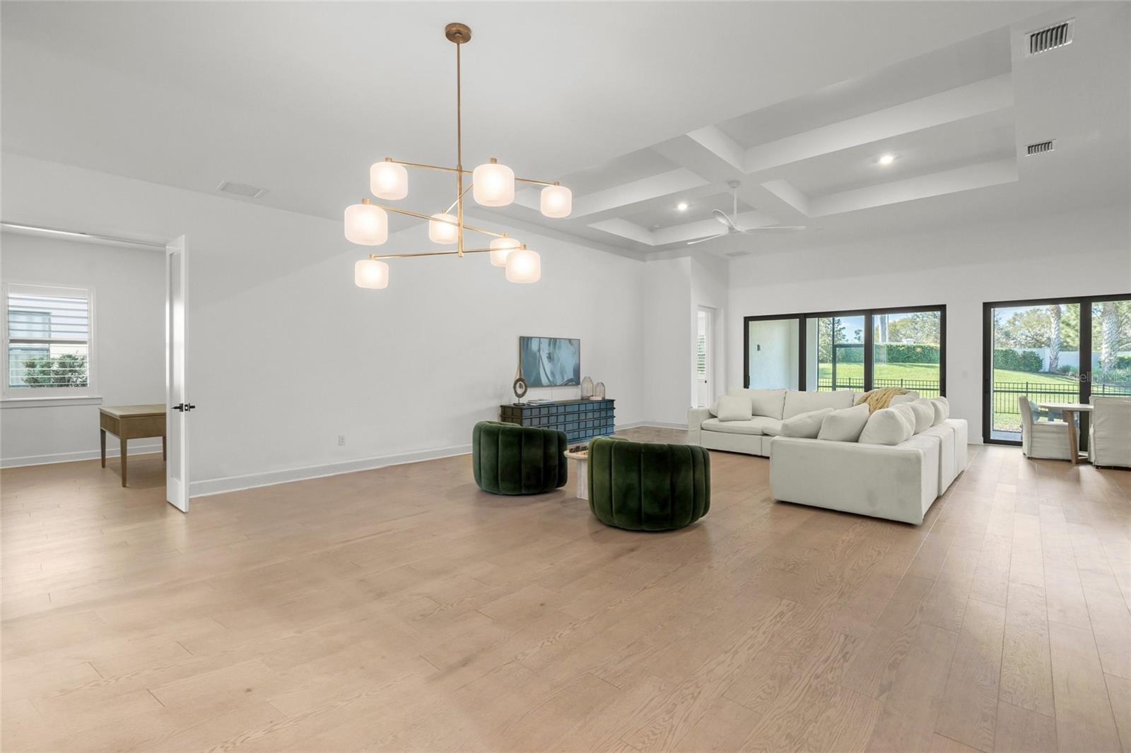 7765 GRANDE SHORES DR