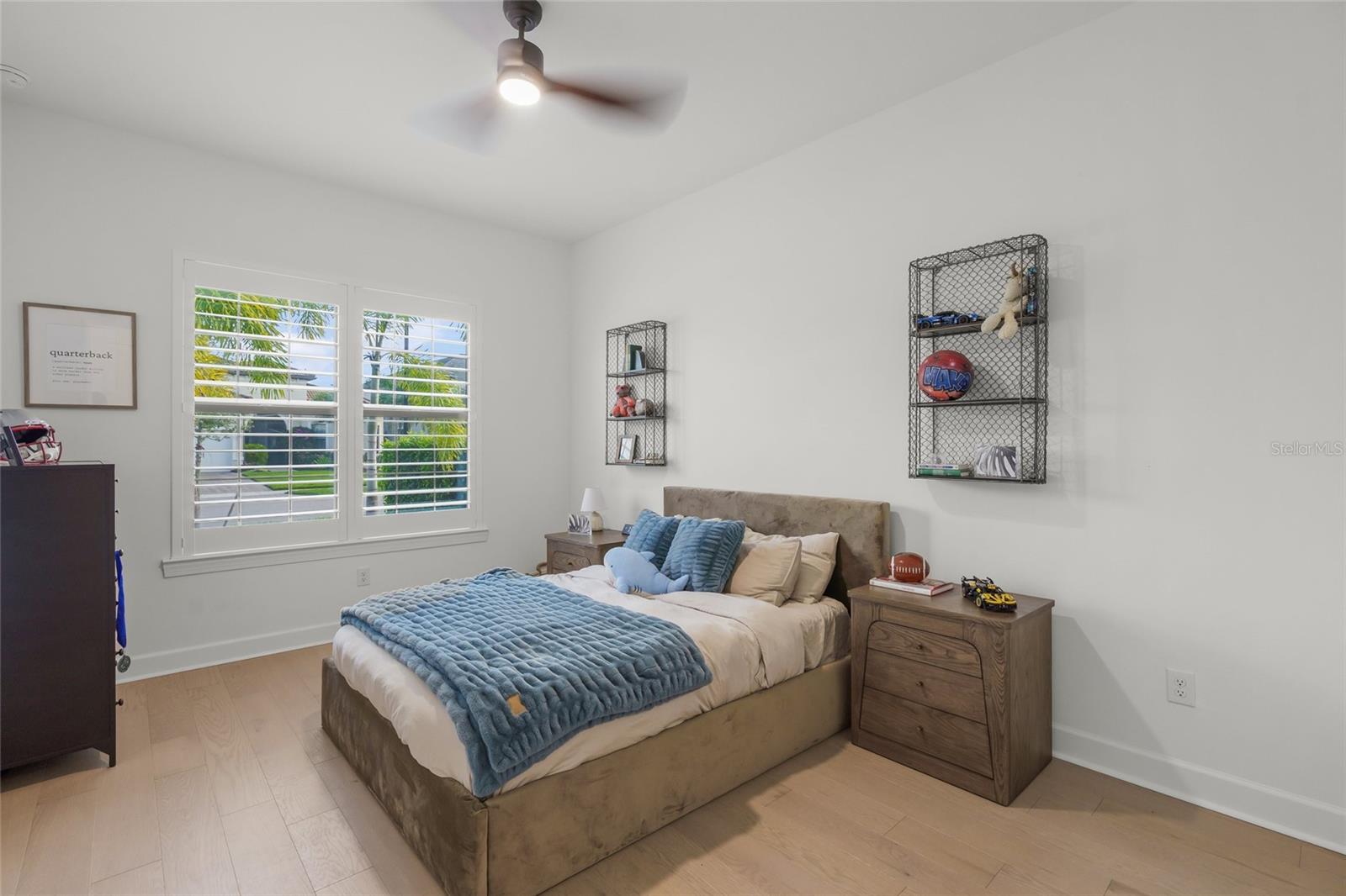 7765 GRANDE SHORES DR