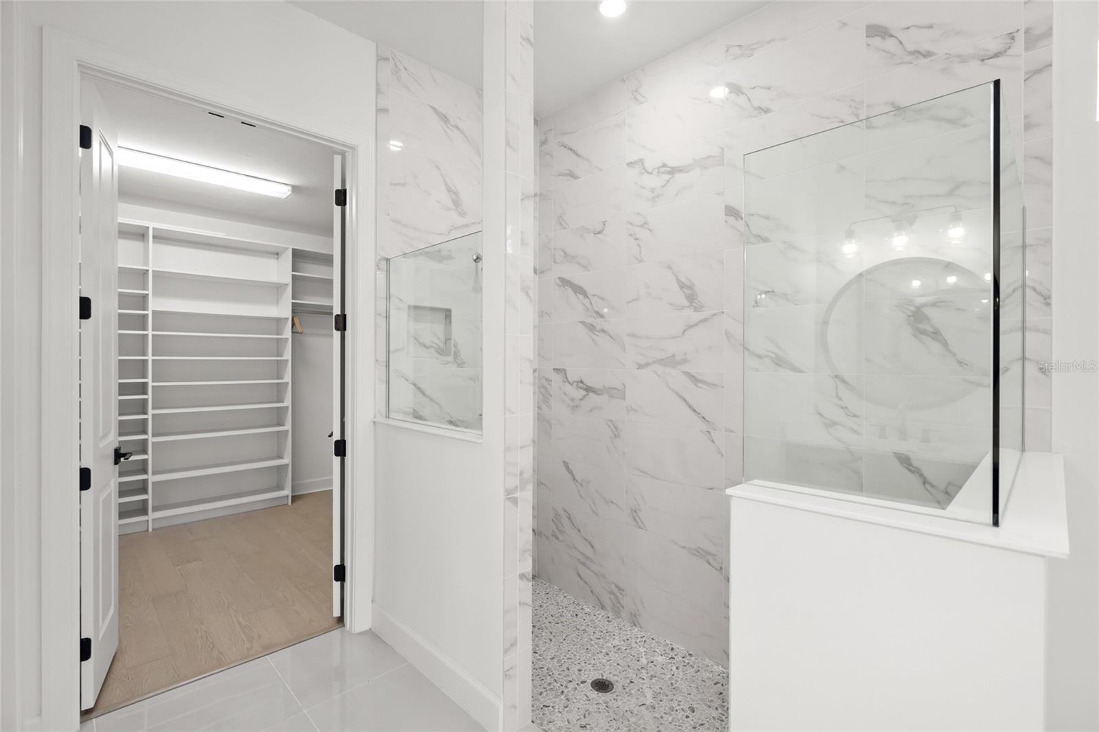 7765 GRANDE SHORES DR