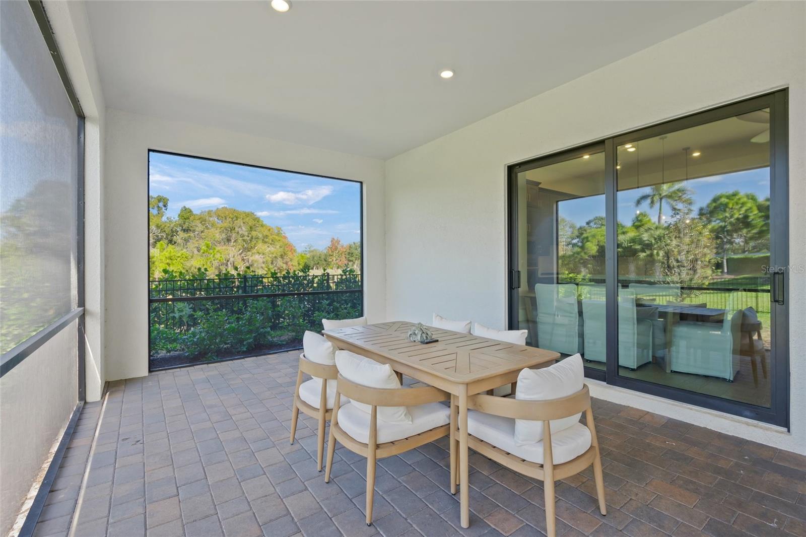 7765 GRANDE SHORES DR