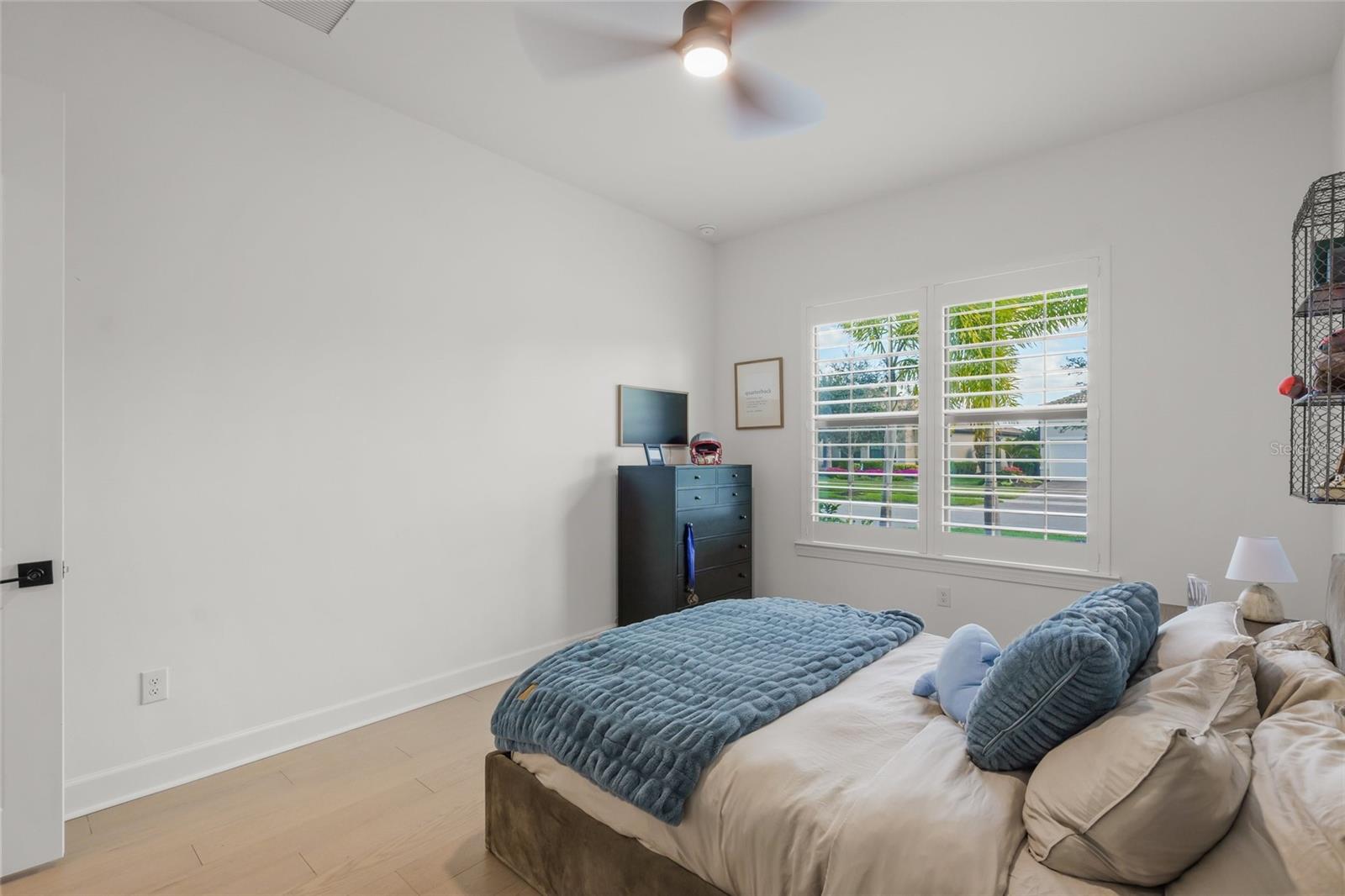 7765 GRANDE SHORES DR