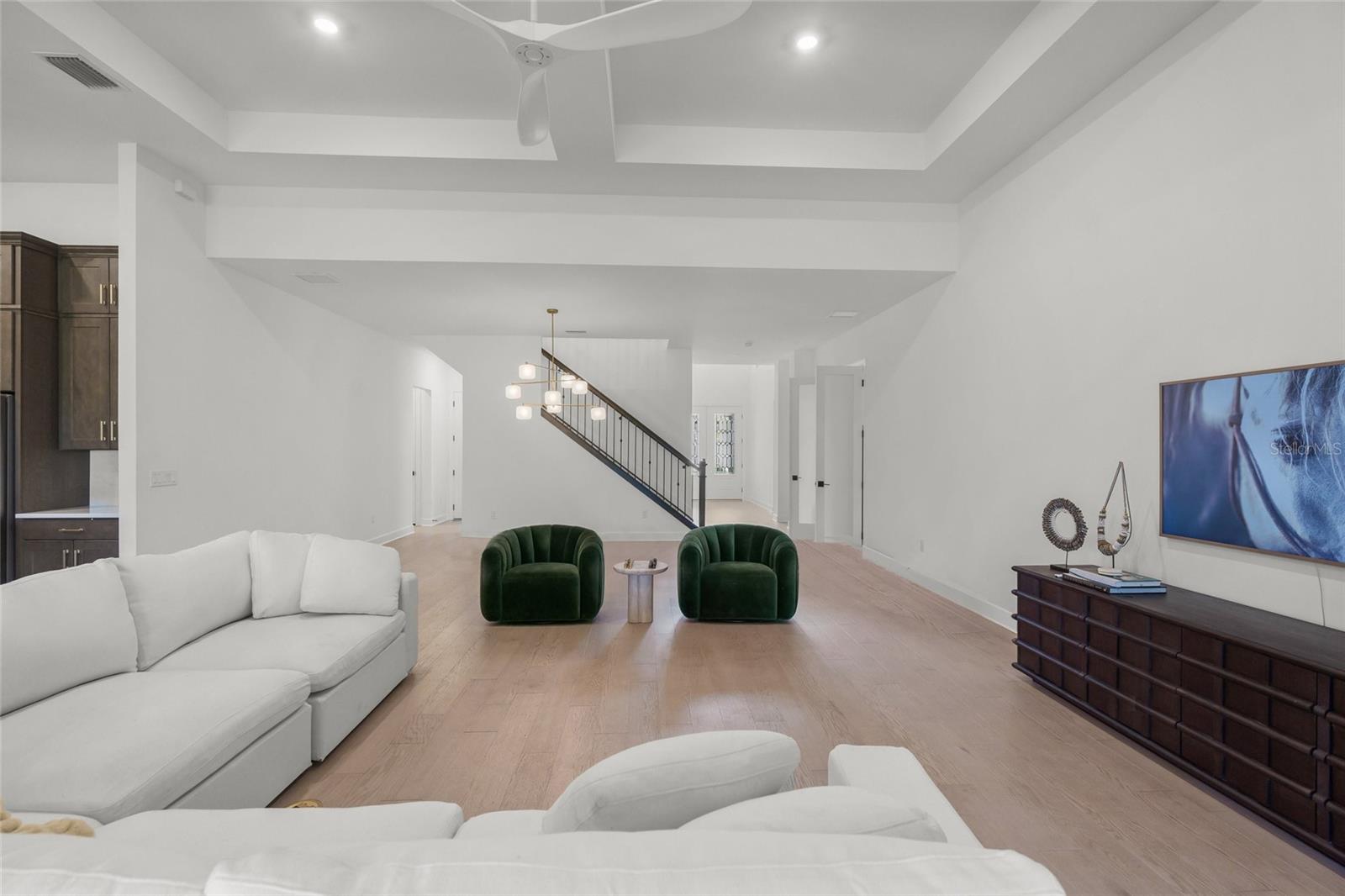 7765 GRANDE SHORES DR