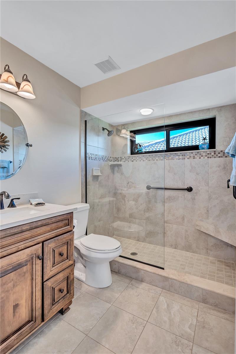 104 INLETS BLVD #104