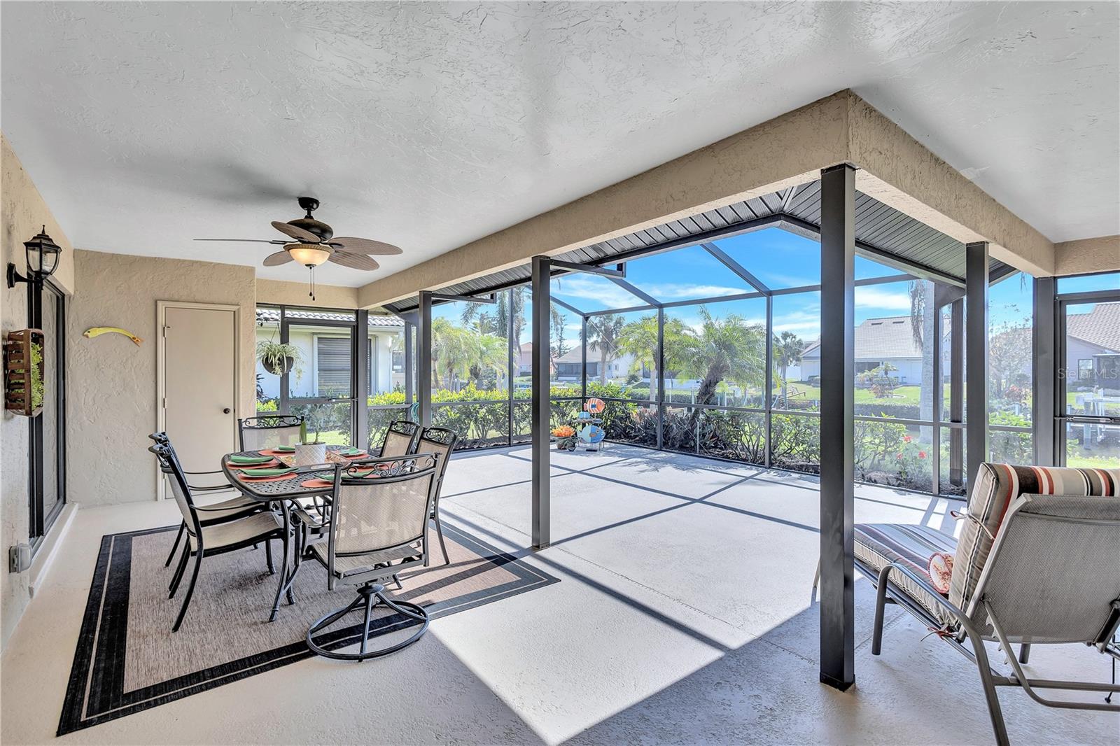 104 INLETS BLVD #104