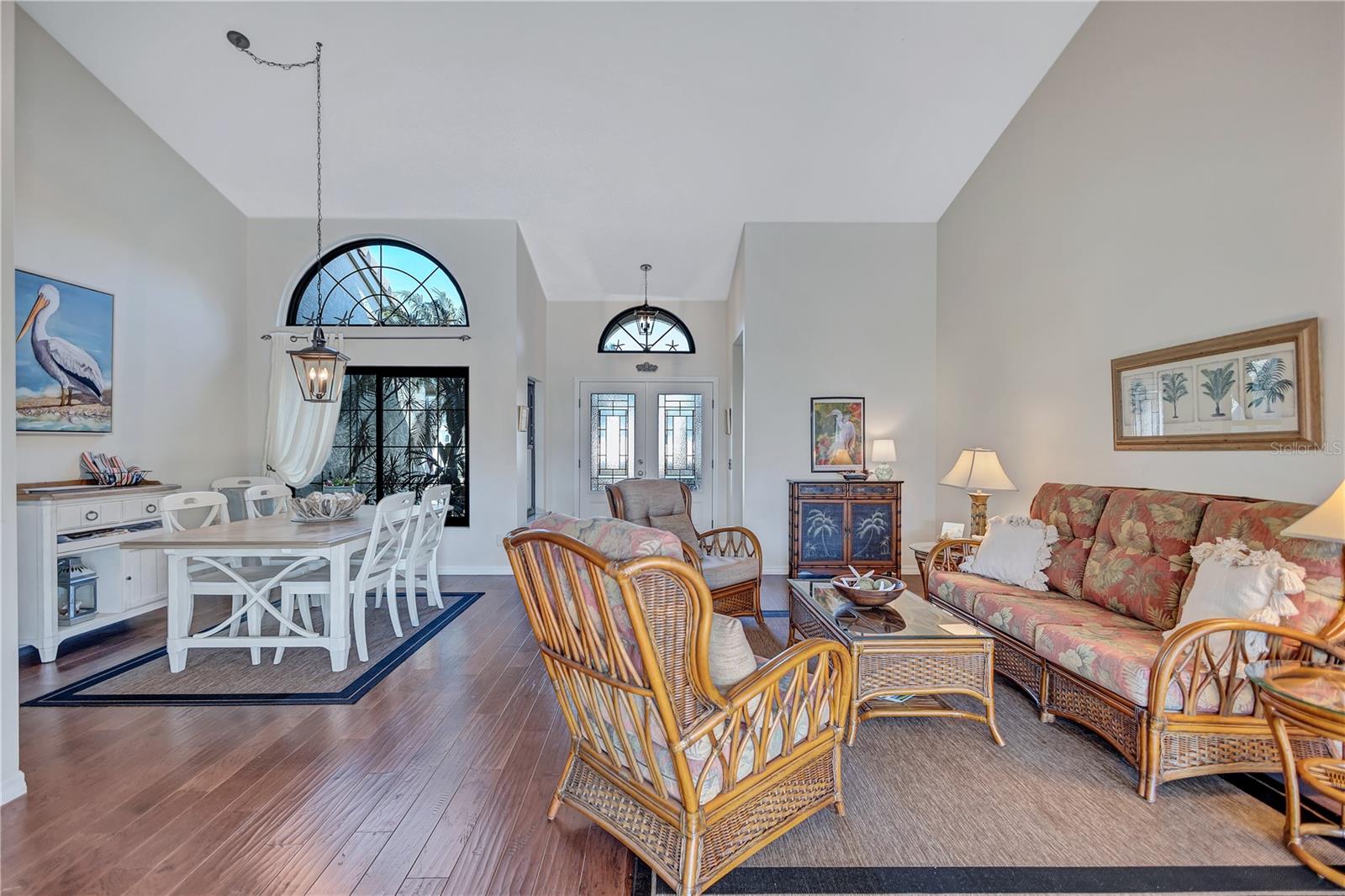 104 INLETS BLVD #104