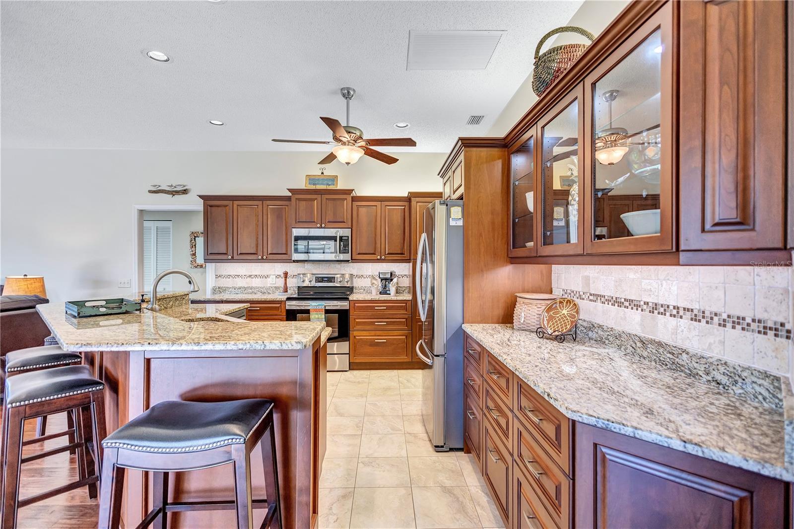 104 INLETS BLVD #104