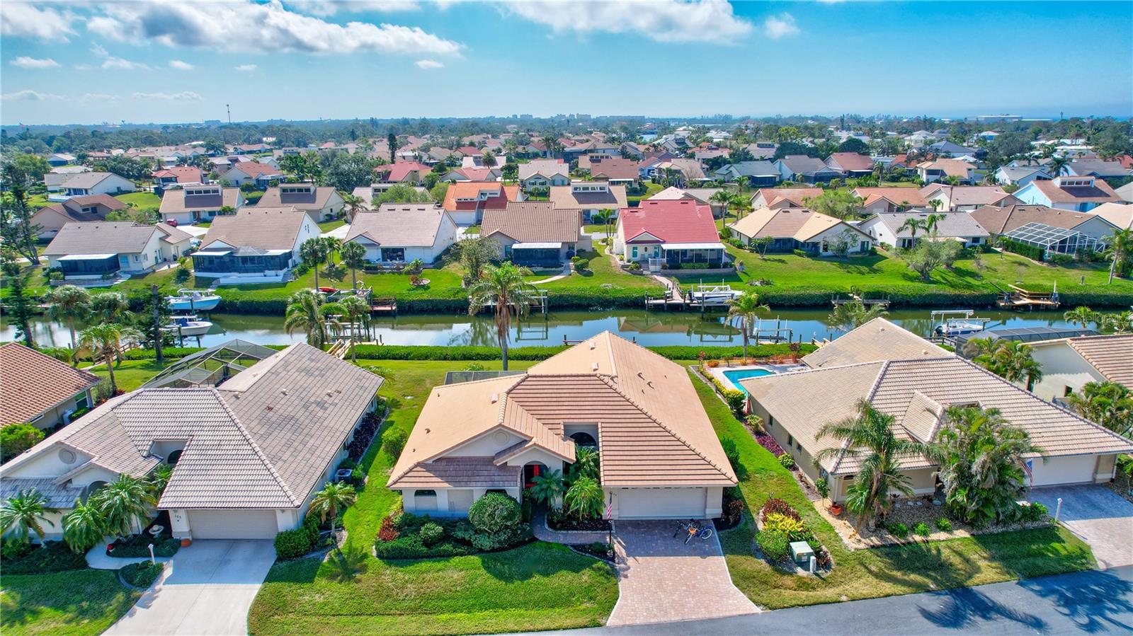 104 INLETS BLVD #104