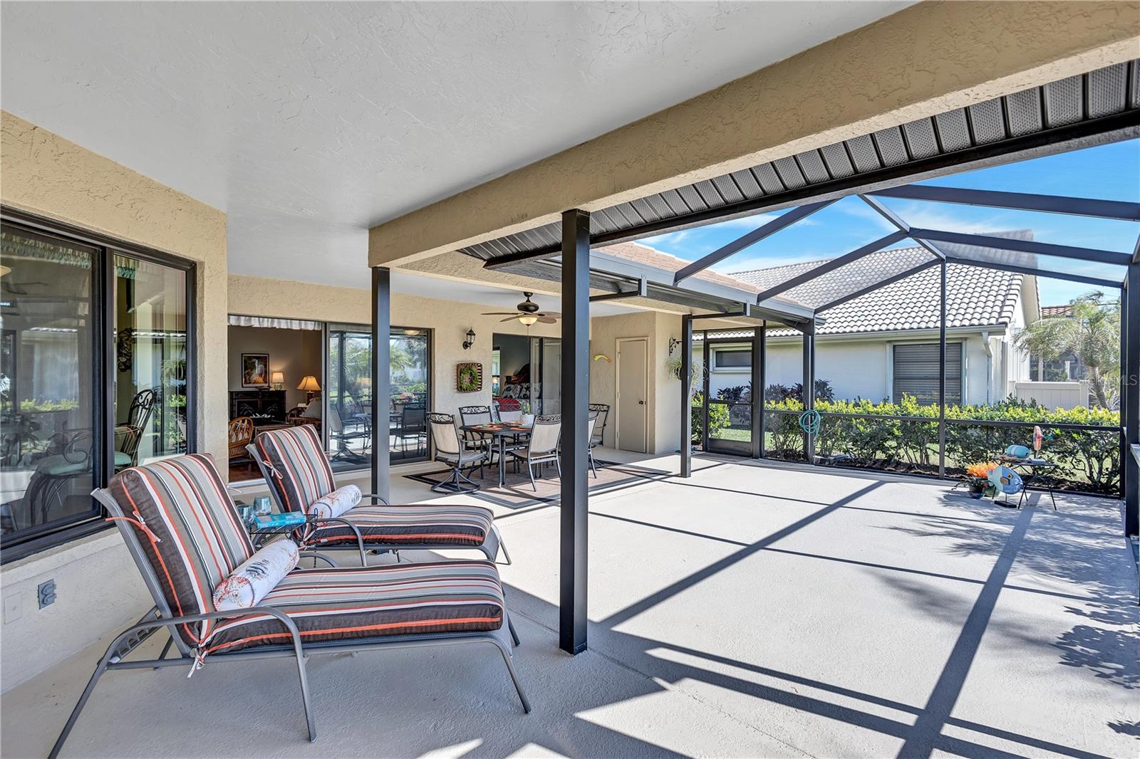 104 INLETS BLVD #104