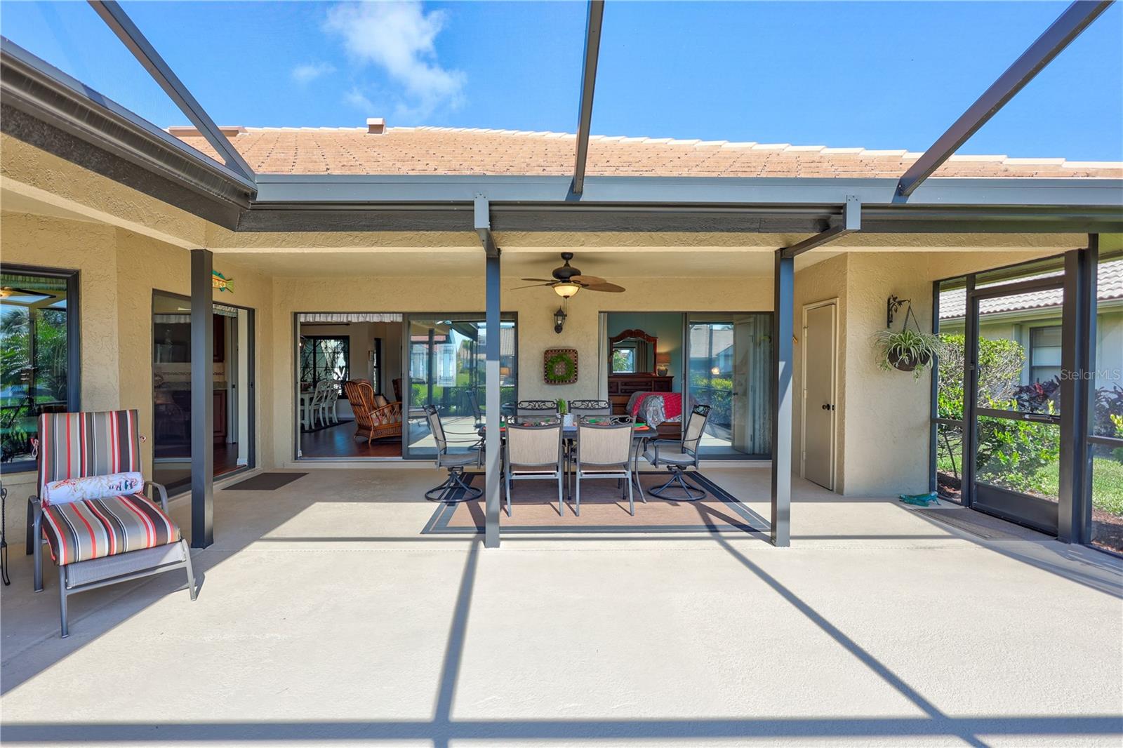 104 INLETS BLVD #104