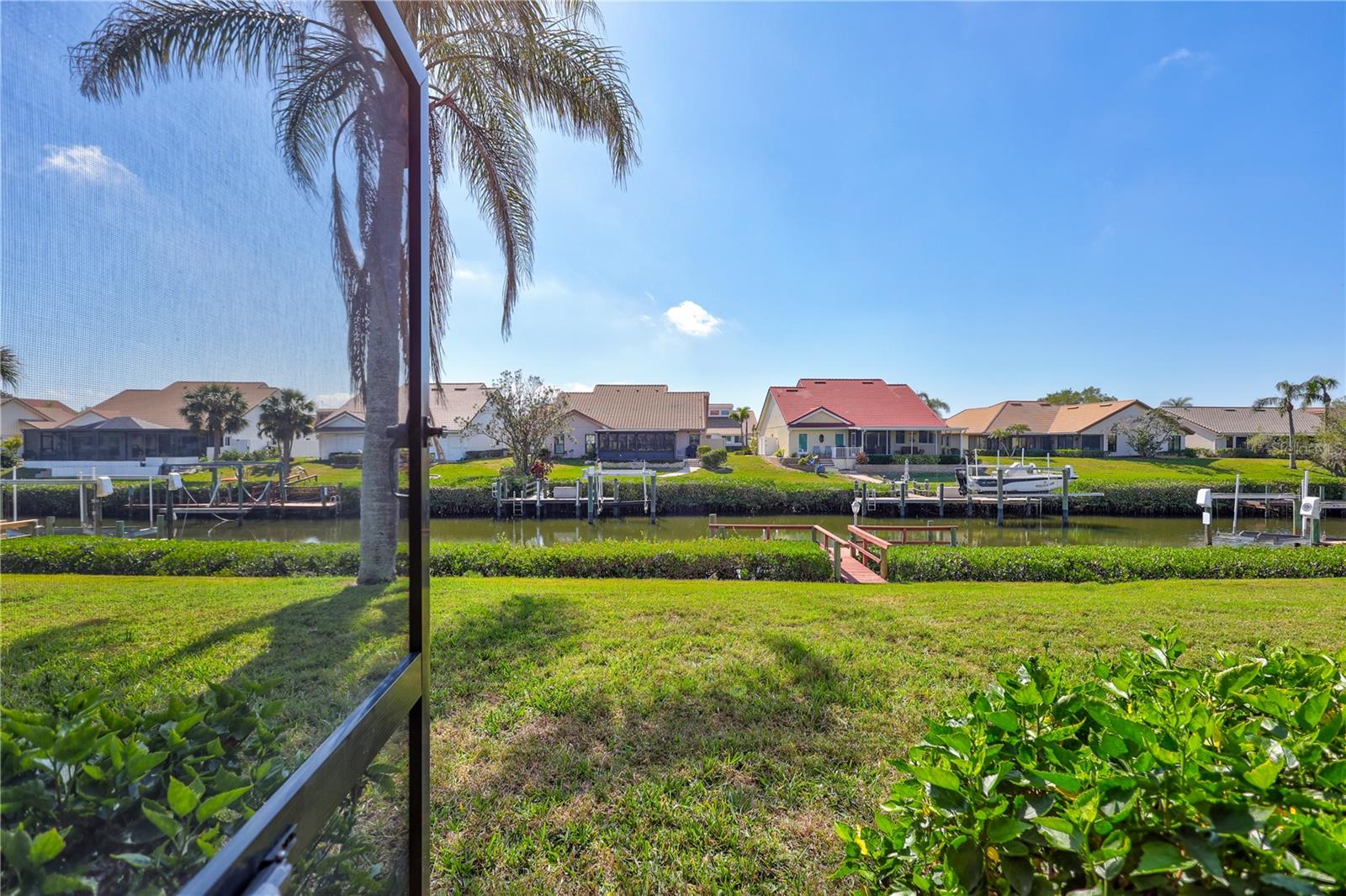 104 INLETS BLVD #104