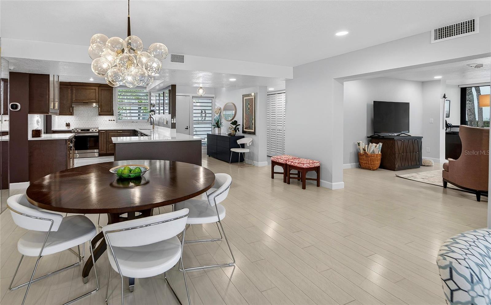 513 BAYPORT WAY #513