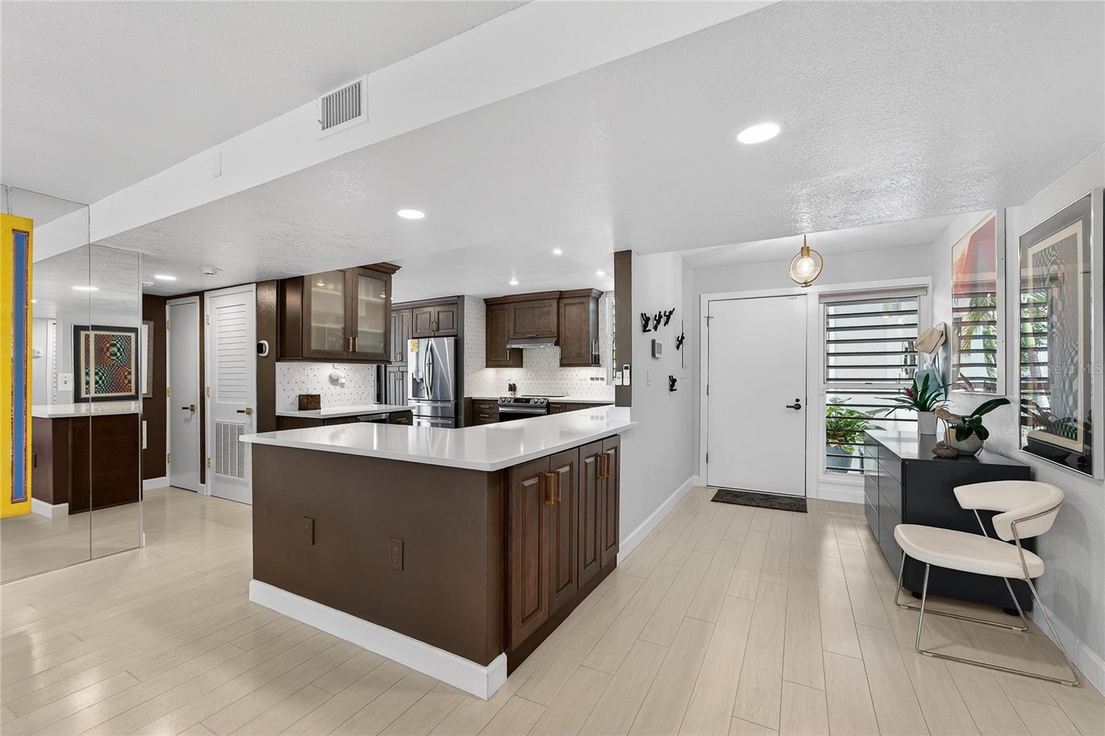 513 BAYPORT WAY #513