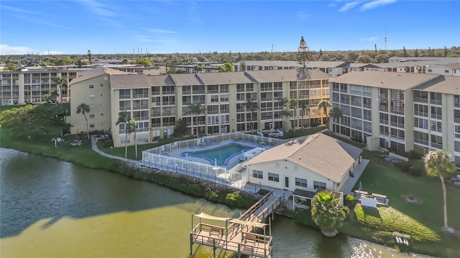 3785 LAKE BAYSHORE DR #H-405