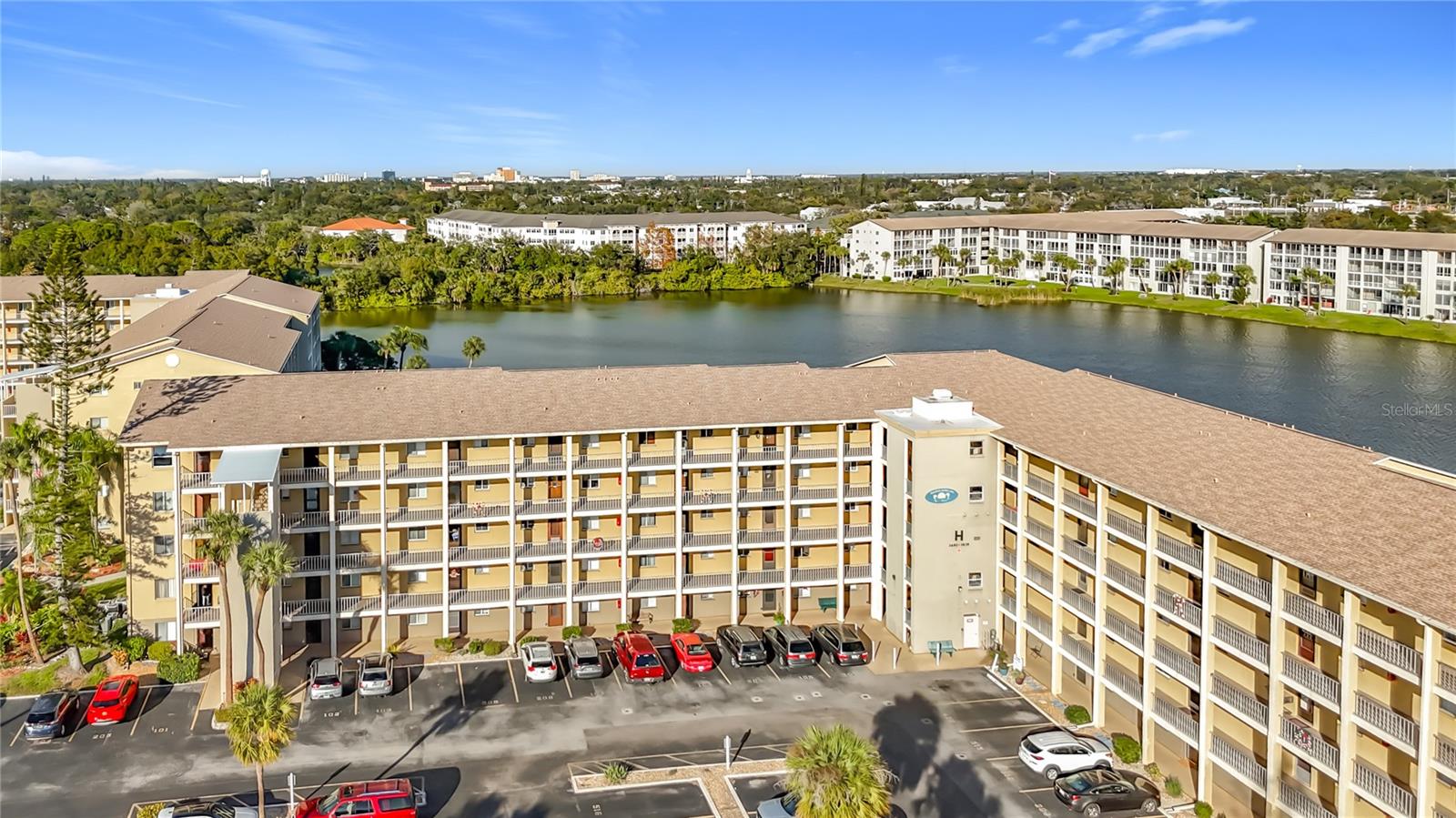 3785 LAKE BAYSHORE DR #H-405