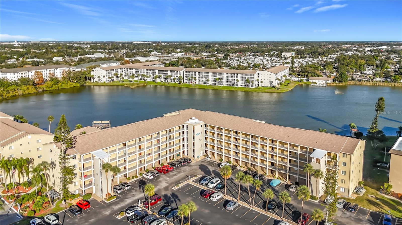 3785 LAKE BAYSHORE DR #H-405