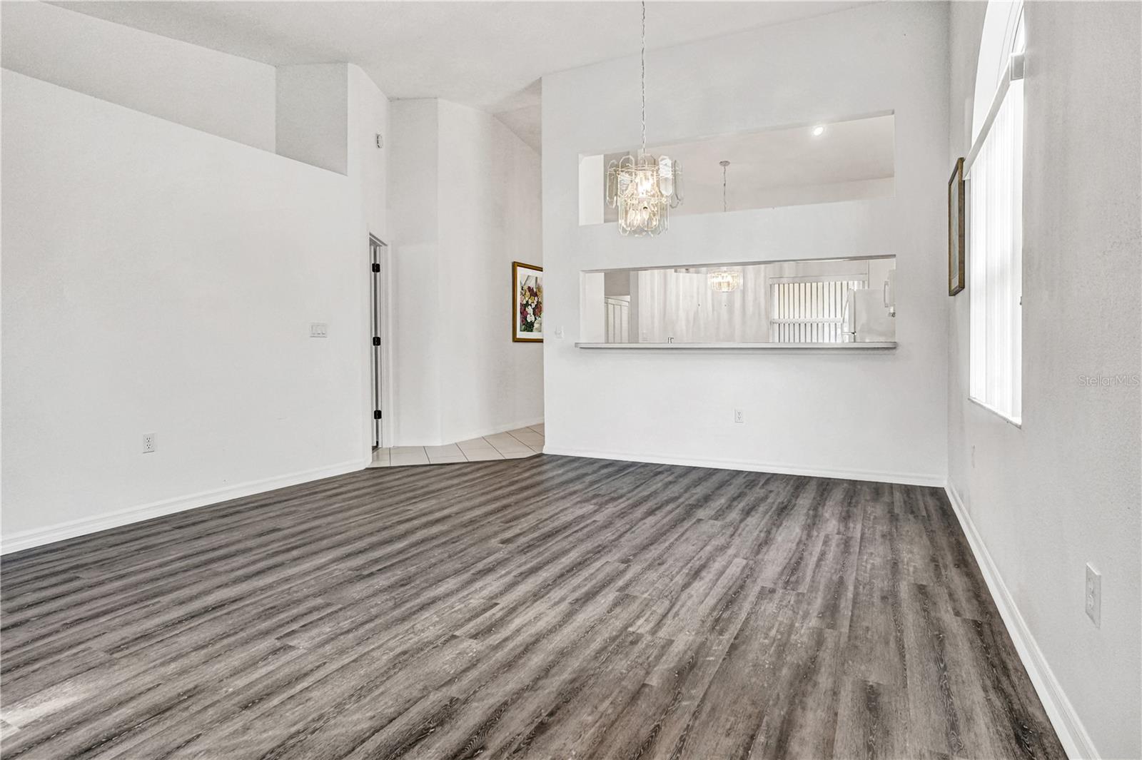 6228 COUNTRY CLUB WAY