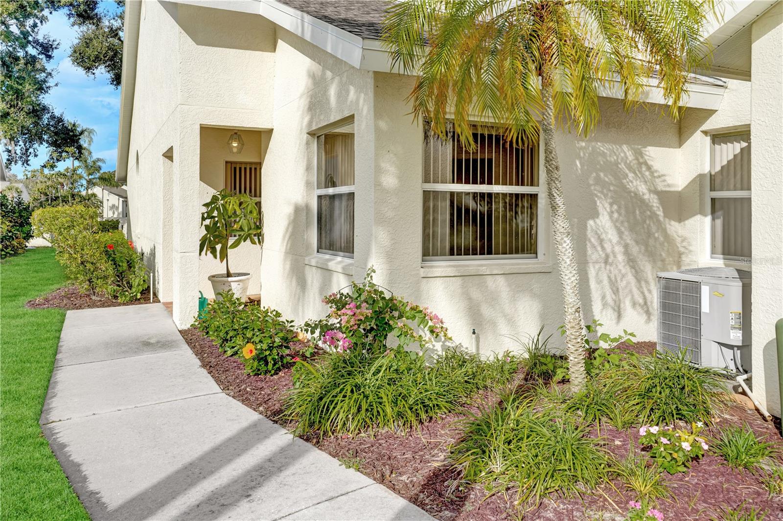 6228 COUNTRY CLUB WAY