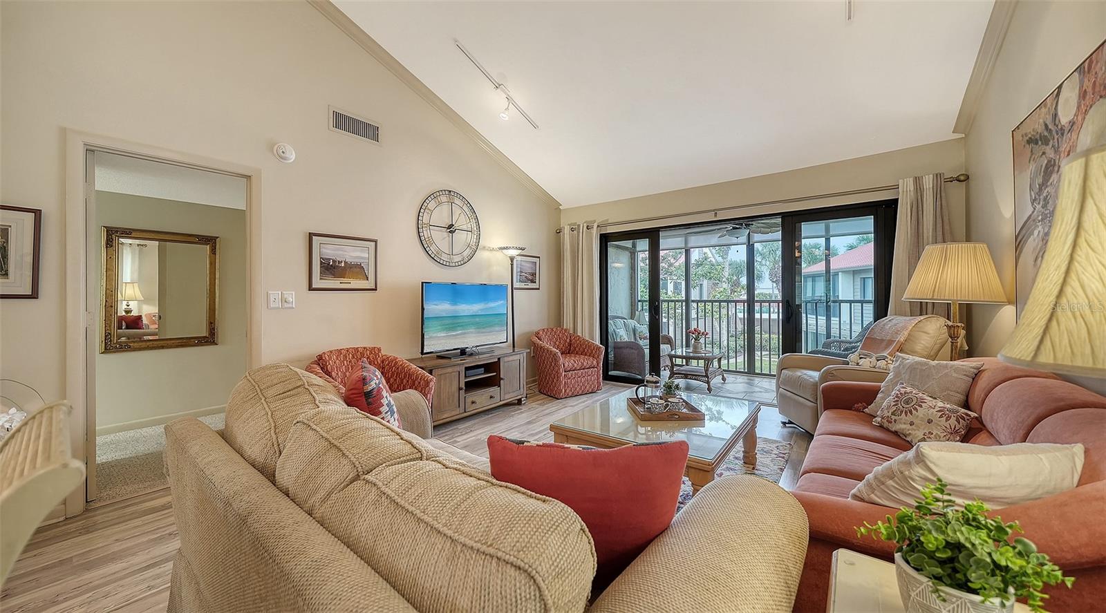 6204 MIDNIGHT PASS RD #205