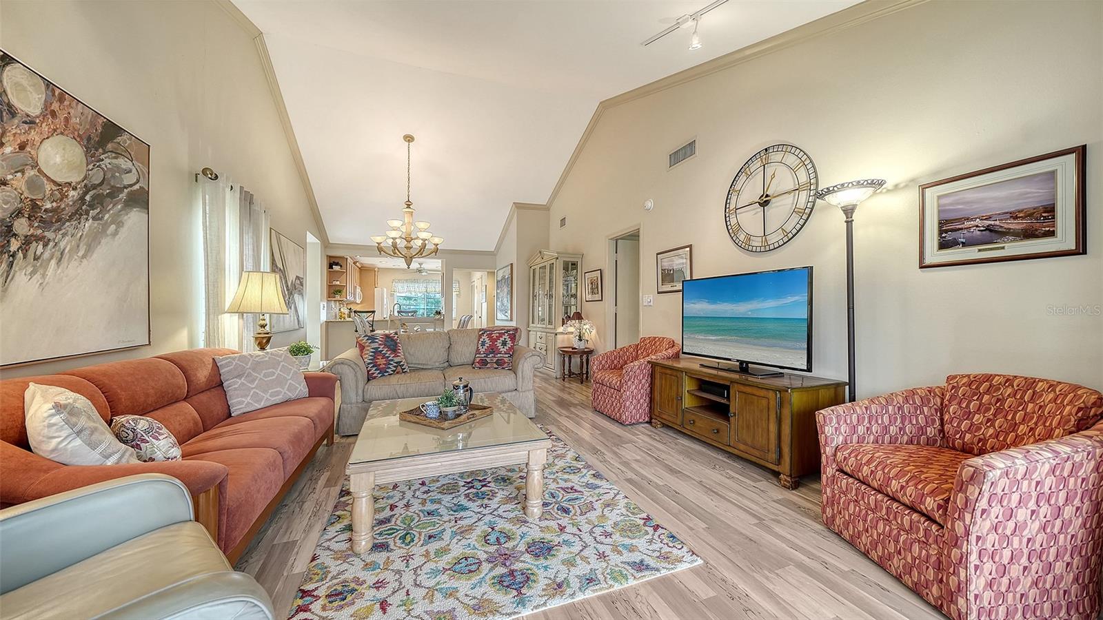 6204 MIDNIGHT PASS RD #205