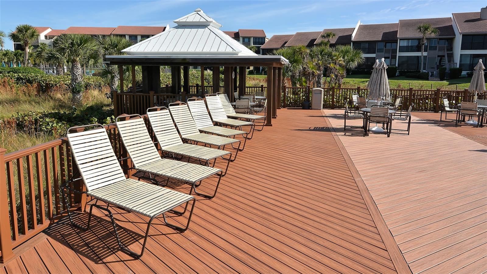 6204 MIDNIGHT PASS RD #205