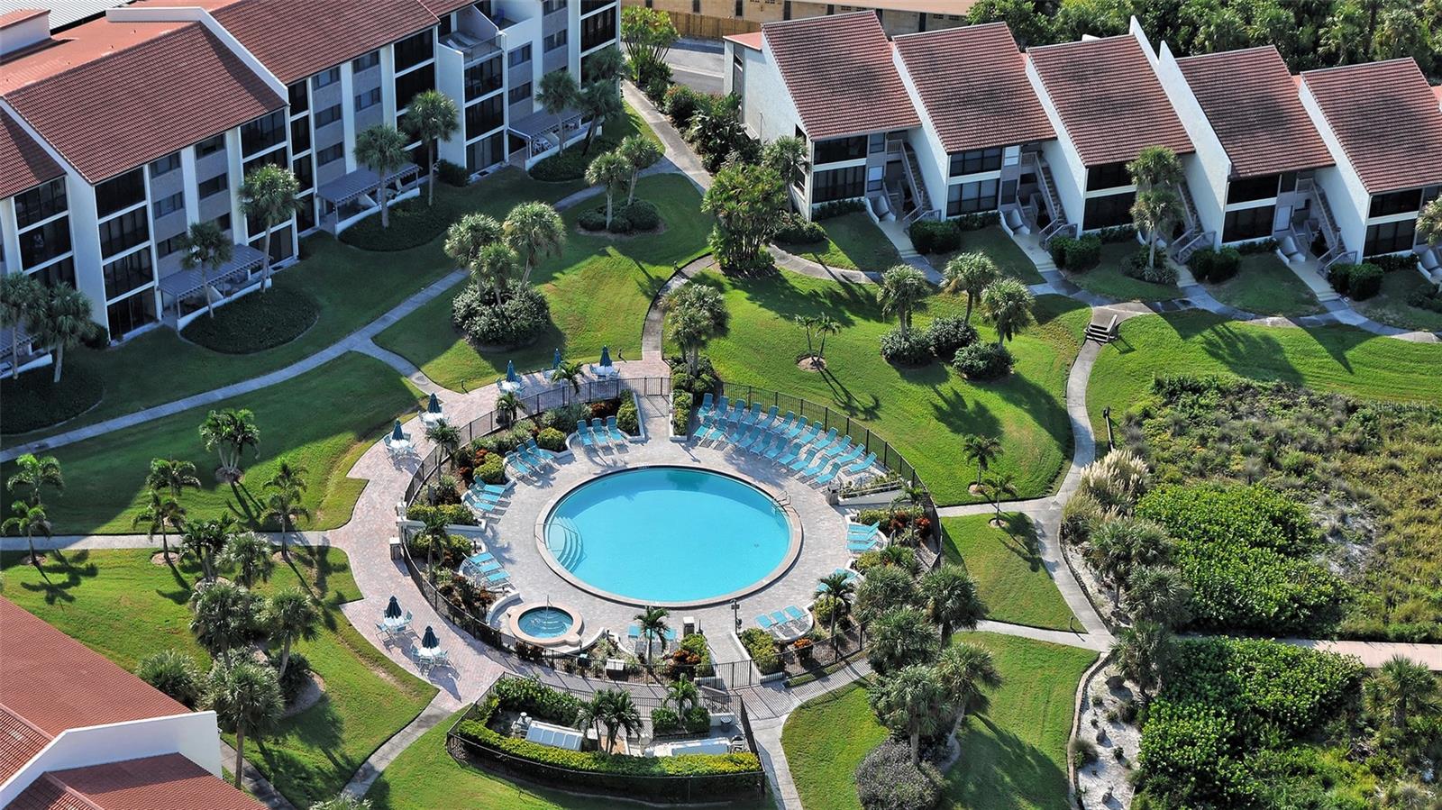 6204 MIDNIGHT PASS RD #205